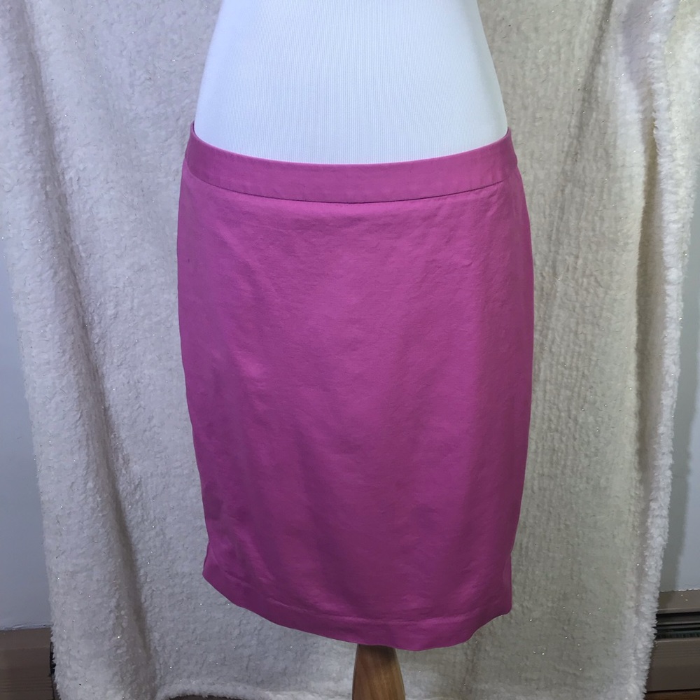 Pencil skirt